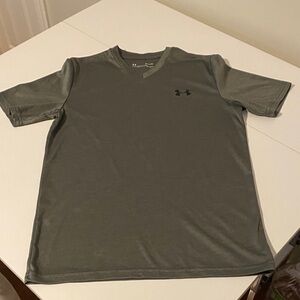 Under Armour Men's Gray Short Sleeve Tee